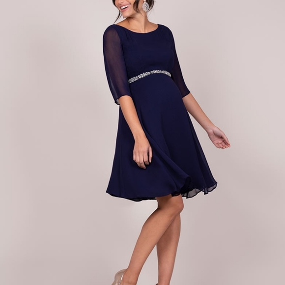 Dress - Picture 1 of 4